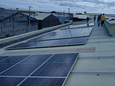 미래를 위한 동력: 필리핀에 200kW 태양광 발전 시스템의 성공적인 설치
